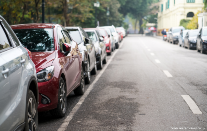 Can I be fined for parking on a single yellow line